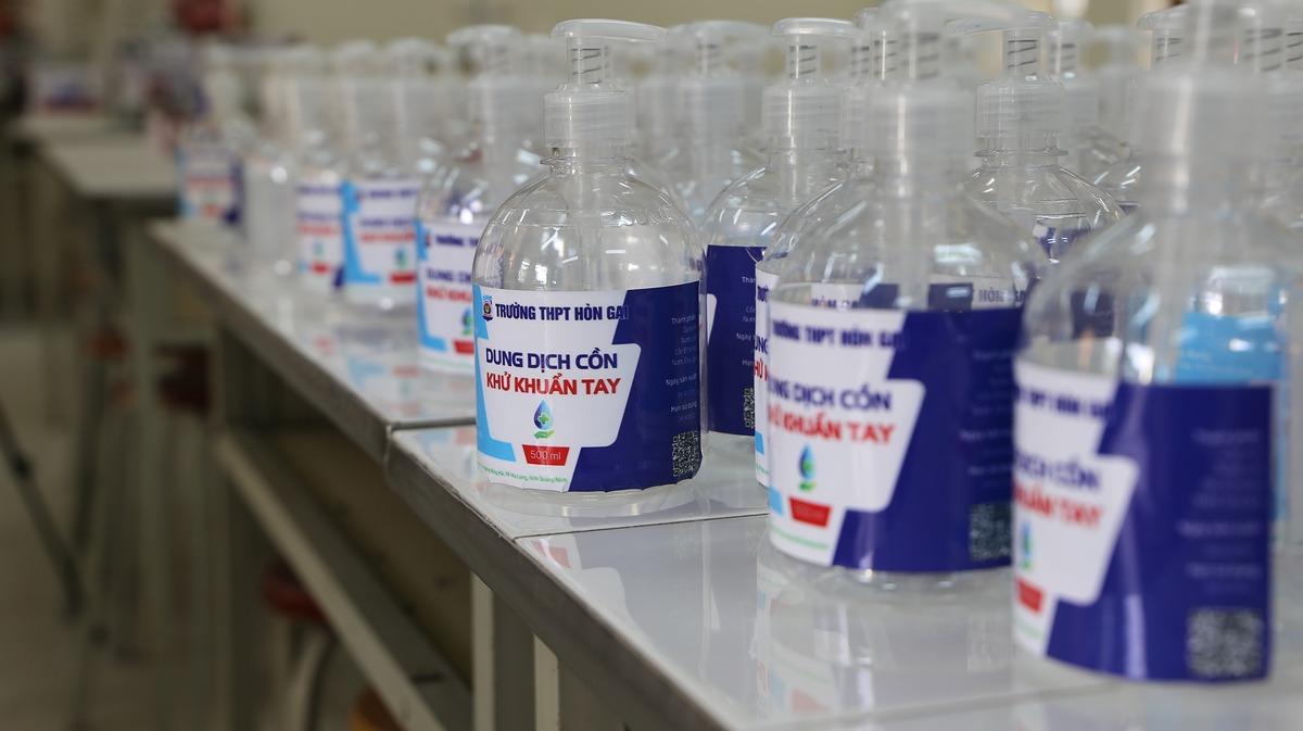 MÓN QUÀ ĐÓN HỌC SINH TRỞ LẠI TRƯỜNG HỌC